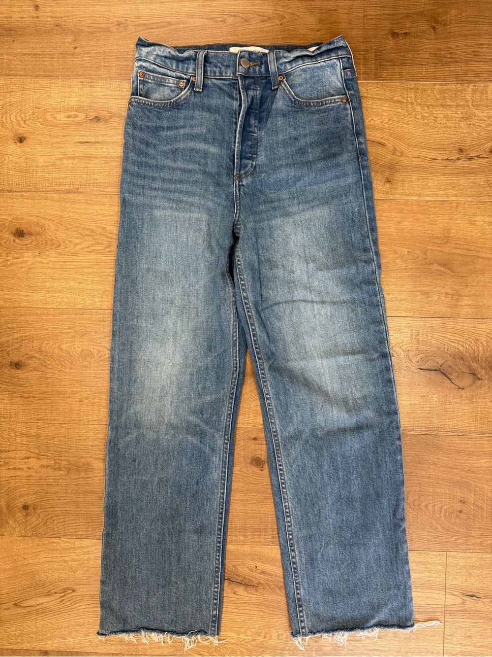 Aritzia Denim Forum Straight Leg Jeans